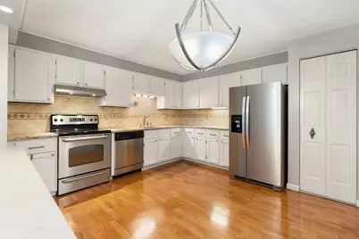 148 Marble St #404, Stoneham, MA 02180 - Photo 3