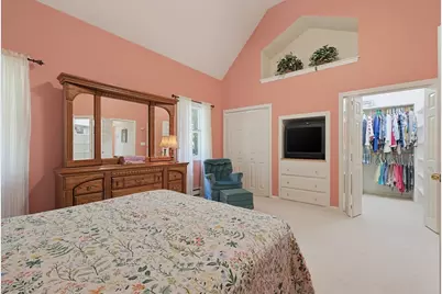 650 Crane Ave S, Taunton, MA 02780 - Photo 17