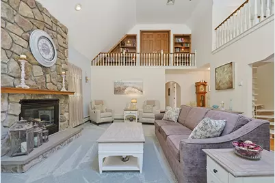 650 Crane Ave S, Taunton, MA 02780 - Photo 7
