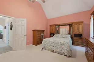 650 Crane Ave S, Taunton, MA 02780 - Photo 15