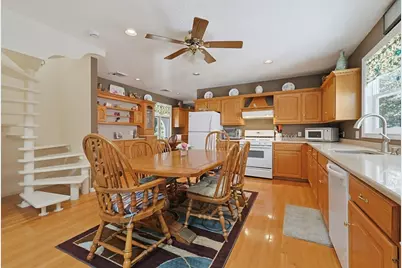 650 Crane Ave S, Taunton, MA 02780 - Photo 13