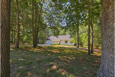650 Crane Ave S, Taunton, MA 02780 - Photo 35