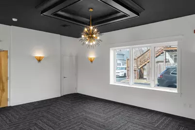 691 Fall River Avenue, Seekonk, MA 02771 - Photo 9