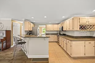 100 W Lake Dr, Taunton, MA 02780 - Photo 17