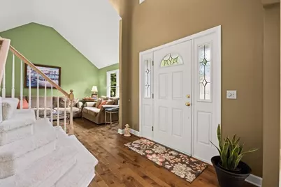 100 W Lake Dr, Taunton, MA 02780 - Photo 9