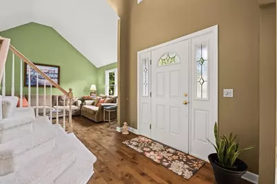 100 W Lake Dr, Taunton, MA 02780 - Photo 9