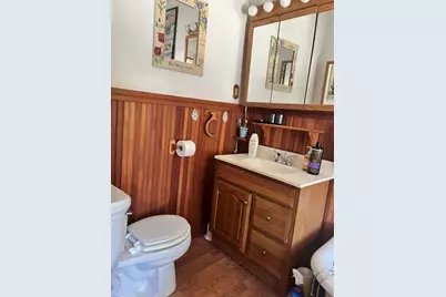 34 Woodland St, Southbridge, MA 01550 - Photo 21