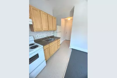 122 Berkshire Street #6(3A), Cambridge, MA 02141 - Photo 11