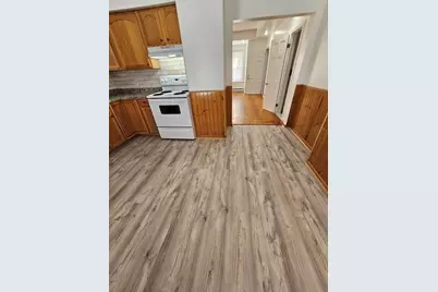 79 Thomas Street #2 north, Fall River, MA 02723 - Photo 7