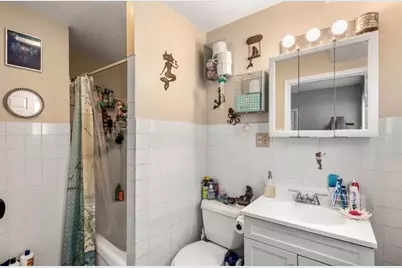 35 Circular St #2, North Attleboro, MA 02760 - Photo 5