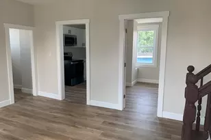 58 Downing St, Fall River, MA 02723 - Photo 3