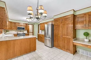 120 Green Tree Ln, Somers, CT 06071 - Photo 7