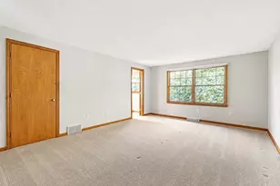120 Green Tree Ln, Somers, CT 06071 - Photo 17