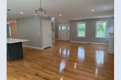 1 Old Fall River Rd, Dartmouth, MA 02747 - Photo 9