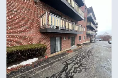 100 Grandview Ave #4A, Quincy, MA 02170 - Photo 1