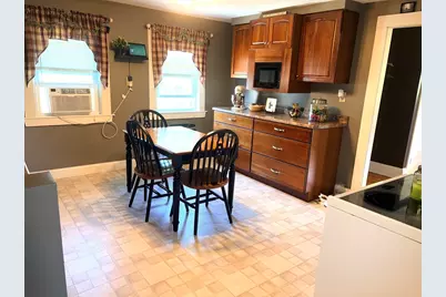 10 Eddy St, Webster, MA 01570 - Photo 25