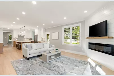 Six Lane Avenue, Bedford, MA 01730 - Photo 11