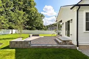 6 Lane Ave, Bedford, MA 01730 - Photo 31
