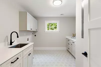 Six Lane Avenue, Bedford, MA 01730 - Photo 25