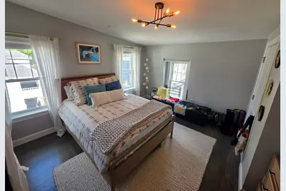 810 E 3rd St #2, Boston, MA 02127 - Photo 9