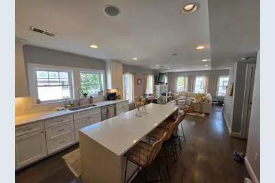 810 E 3rd St #2, Boston, MA 02127 - Photo 1