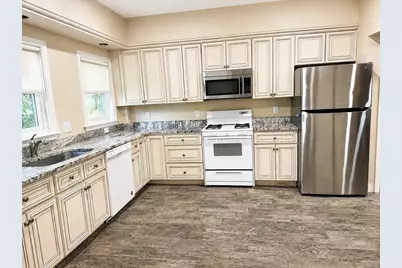69 Grove #1B, Stoughton, MA 02072 - Photo 5