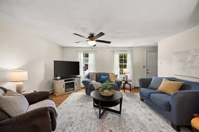 34 Stanley St, Attleboro, MA 02703 - Photo 5