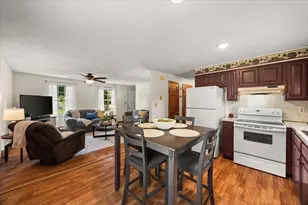 34 Stanley St, Attleboro, MA 02703 - Photo 17