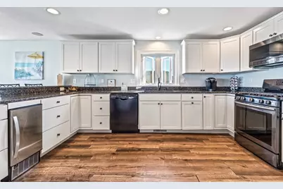148 N End Blvd, Salisbury, MA 01952 - Photo 15