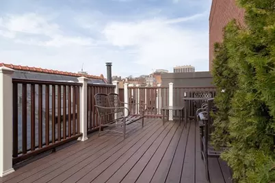 82 Chestnut #31, Boston, MA 02108 - Photo 11