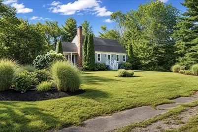 96 Bay State Cir, Hanson, MA 02341 - Photo 35