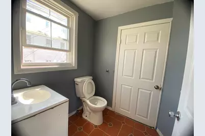 81 Pilgrim Ave, Worcester, MA 01604 - Photo 13