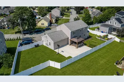 65 Armsby St, New Bedford, MA 02745 - Photo 27