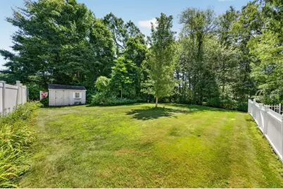 6 Topaz Ln, Dartmouth, MA 02747 - Photo 37
