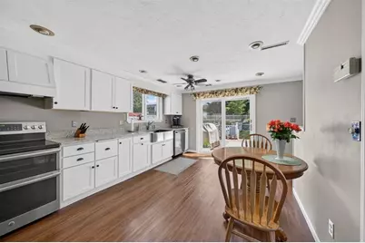 6 Topaz Ln, Dartmouth, MA 02747 - Photo 13