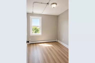 50 1/2 Common #8, Lawrence, MA 01841 - Photo 3