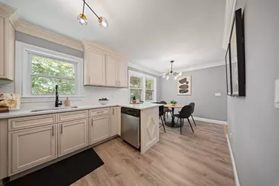 37 Bent Ave, Malden, MA 02148 - Photo 11