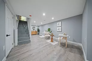 37 Bent Ave, Malden, MA 02148 - Photo 17