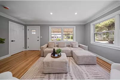 37 Bent Ave, Malden, MA 02148 - Photo 7