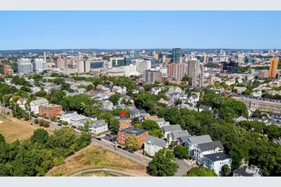 197 Calumet St #4, Boston, MA 02120 - Photo 7