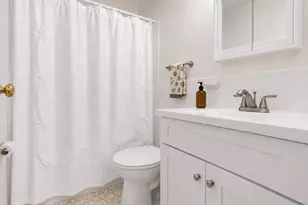 197 Calumet St, Boston, MA 02120 - Photo 5