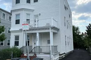 132 Buttonwood St, Boston, MA 02125 - Photo 15