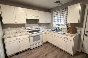174 Locust St, Springfield, MA 01108 - Photo 17