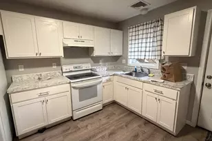 174 Locust St, Springfield, MA 01108 - Photo 17
