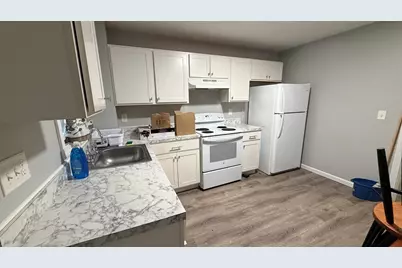 174 Locust St, Springfield, MA 01108 - Photo 5