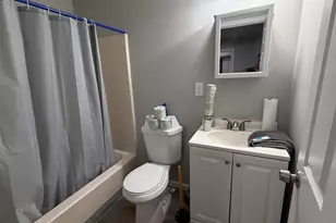 174 Locust St, Springfield, MA 01108 - Photo 21