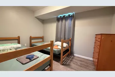 174 Locust St, Springfield, MA 01108 - Photo 11