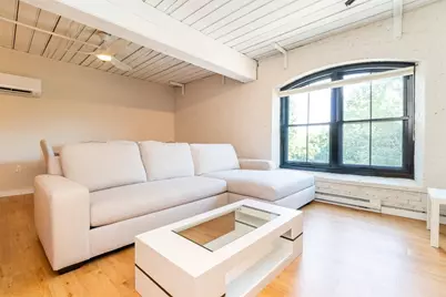 55 Sterling St #205, Clinton, MA 01510 - Photo 3