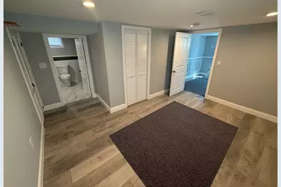 28 Albertina St #B, Quincy, MA 02169 - Photo 5