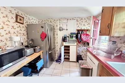 4 Mossdale Rd, Boston, MA 02130 - Photo 5